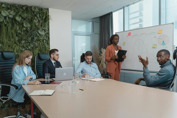 Réussir en numérique avec l'agence communication de chambéry